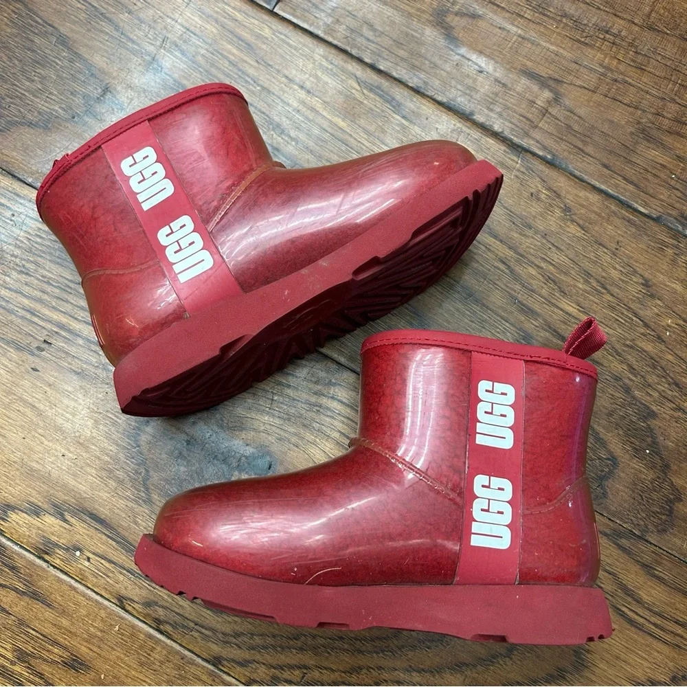 UGG Classic Clear‎ Mini II waterproof boots